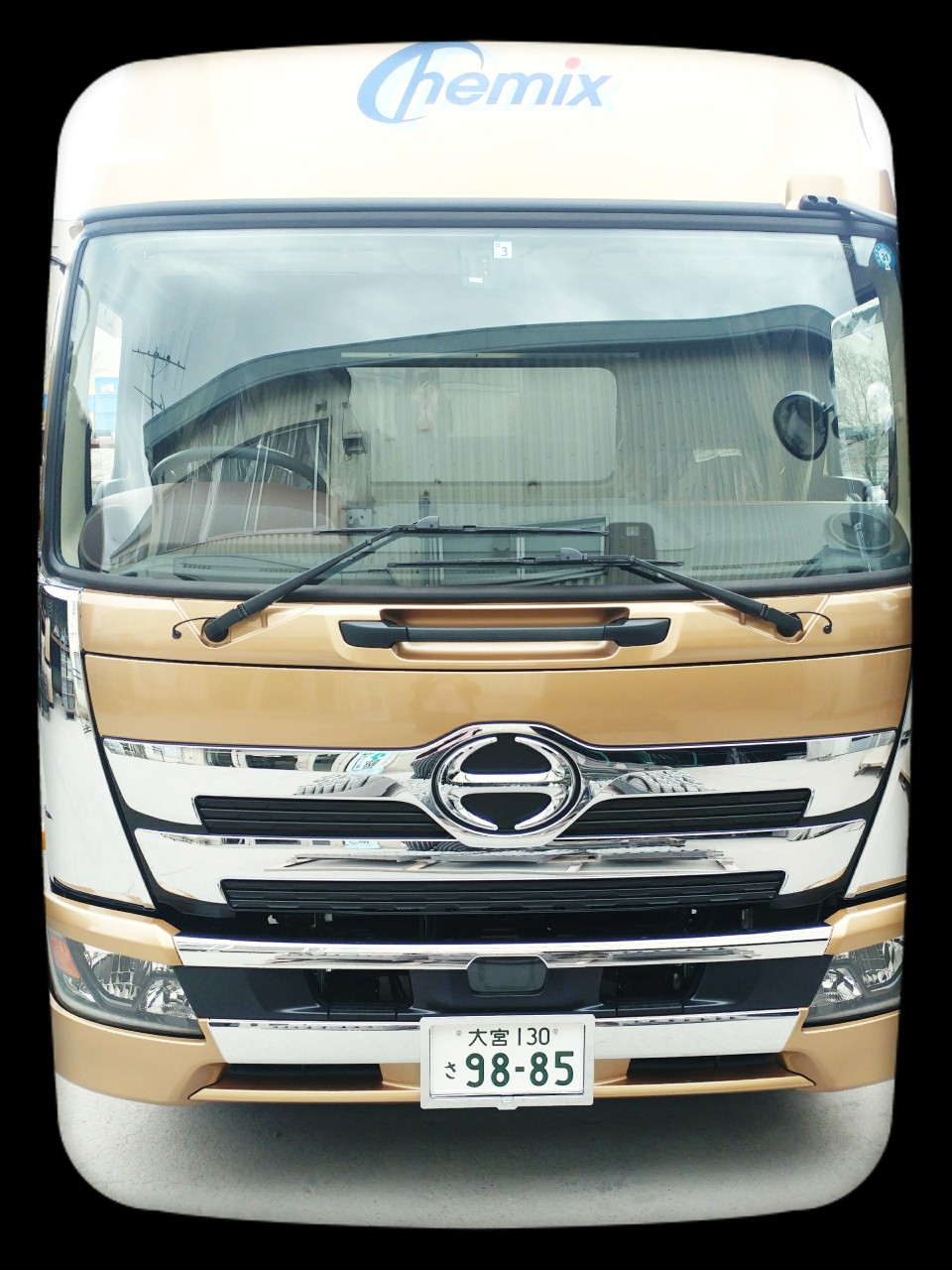 新車が、